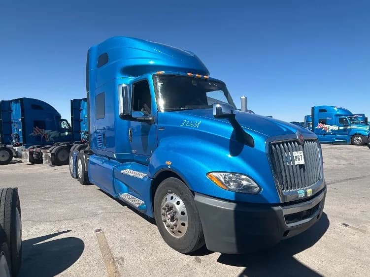 2021 International LT