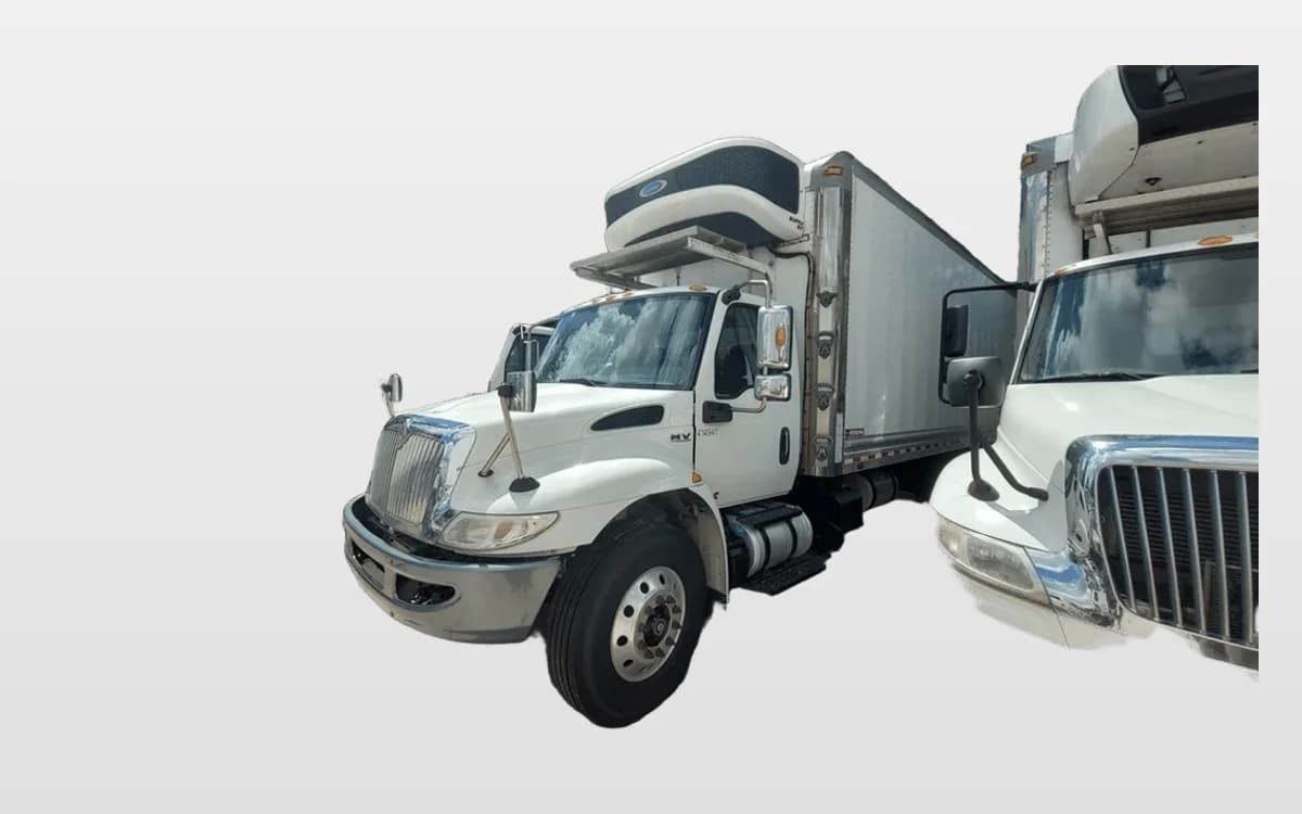 2021 International MV — photo 1