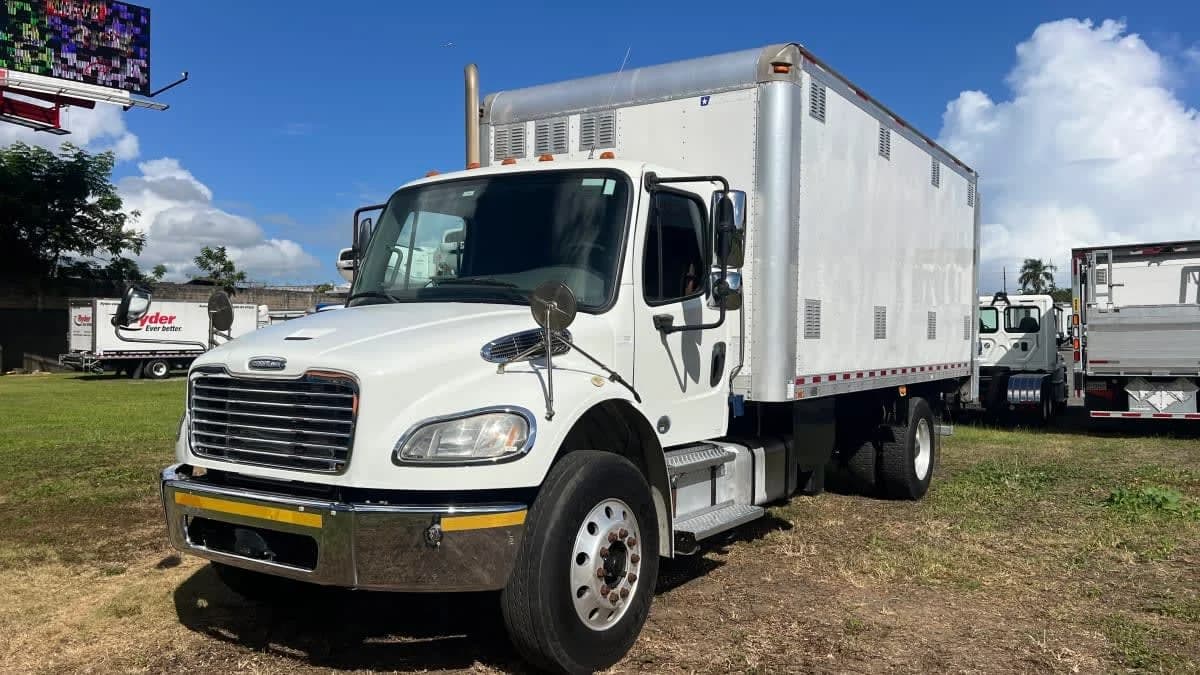 2017 Freightliner M2 106