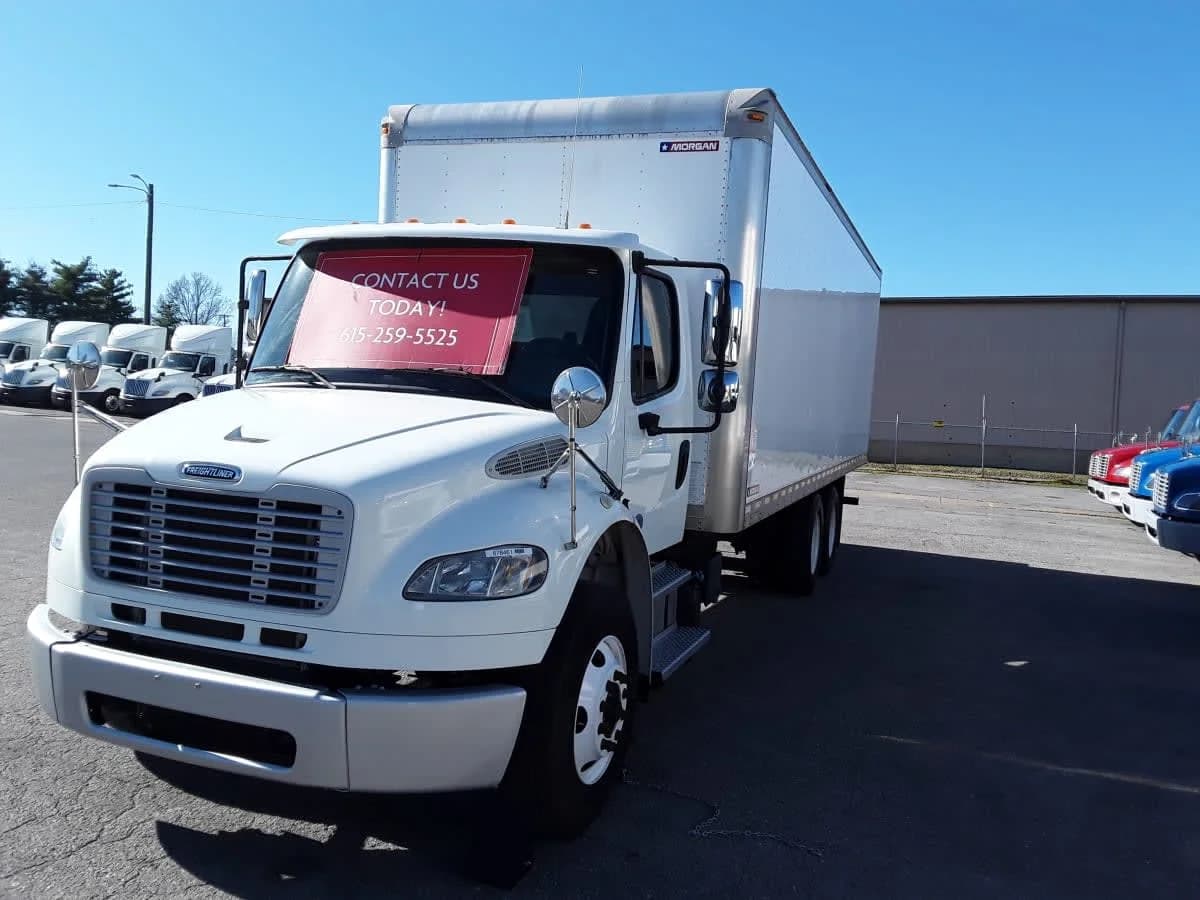 2017 Freightliner M2 106