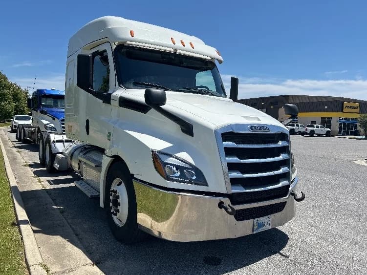 2020 Freightliner Cascadia