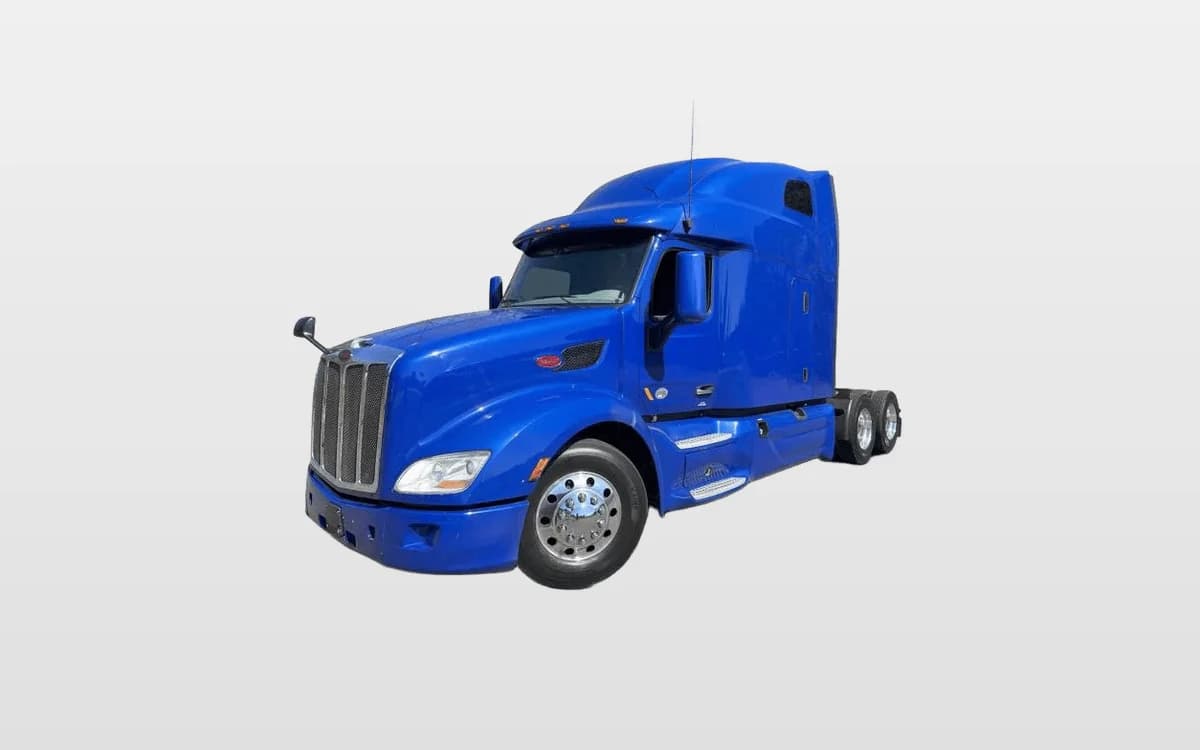 2022 Peterbilt 579 — photo 1