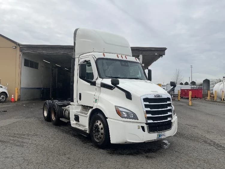 2020 Freightliner Cascadia