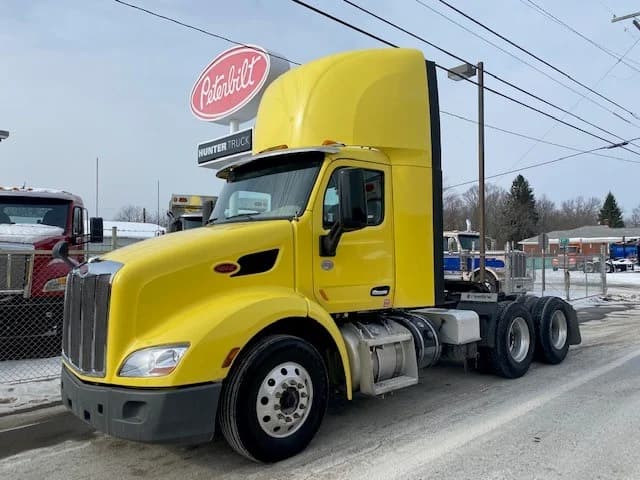 2021 Peterbilt 579