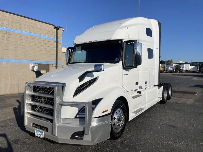 2024 Volvo VNL 760