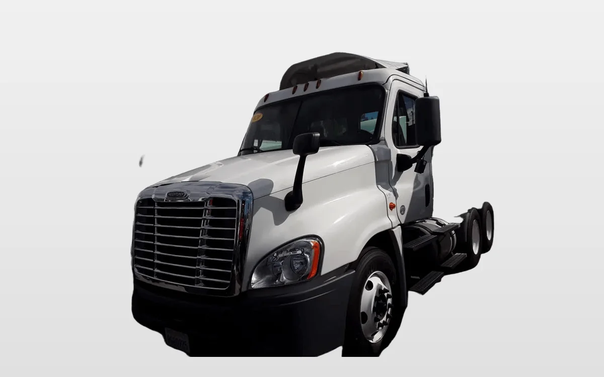 2020 Freightliner Cascadia — photo 1