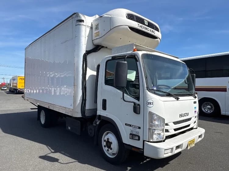 2021 Isuzu NRR