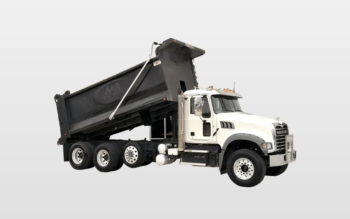 2021 Mack Granite — photo 1