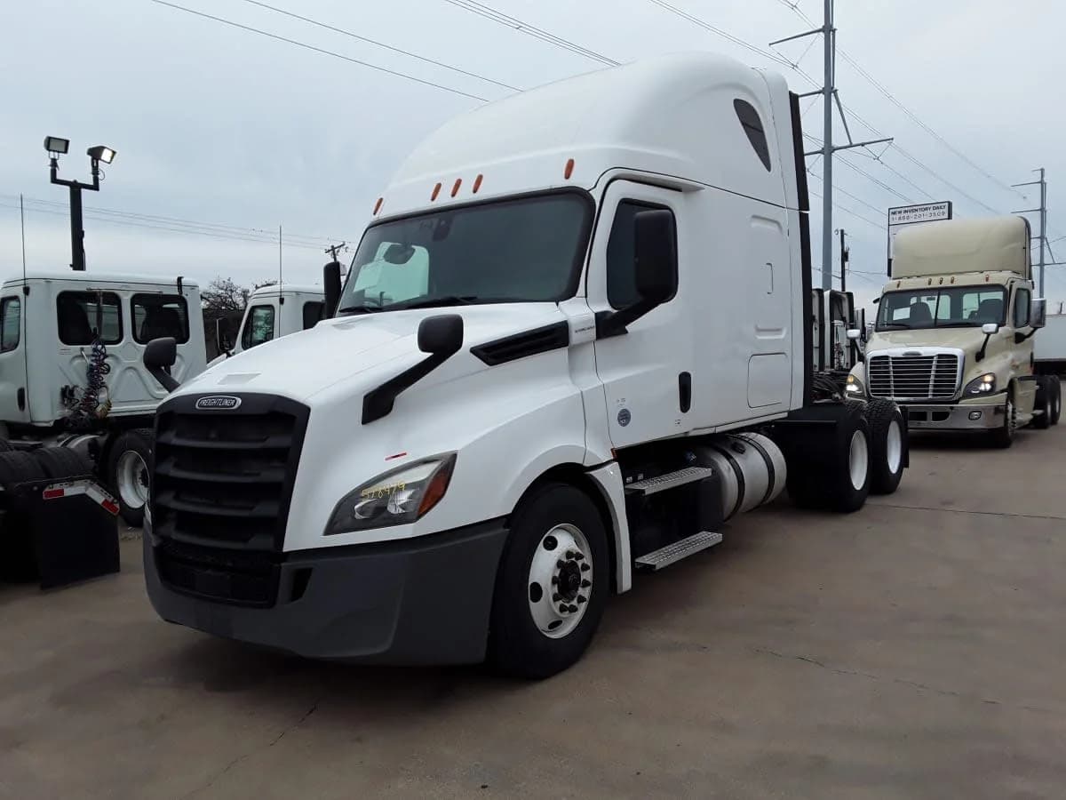 2020 Freightliner Cascadia