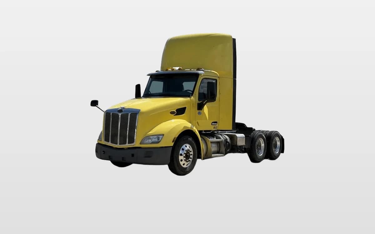 2021 Peterbilt 579 — photo 1