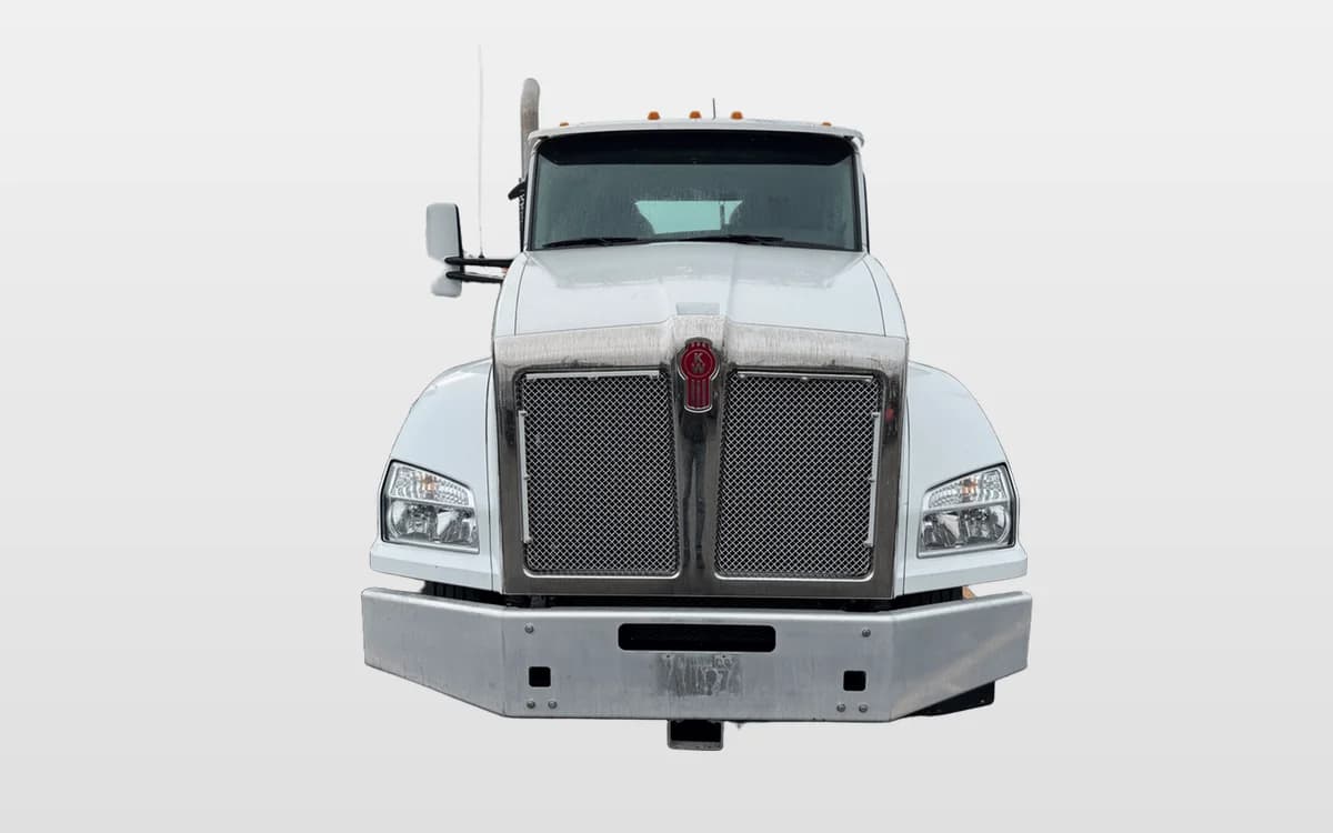 2023 Kenworth T880 — photo 1