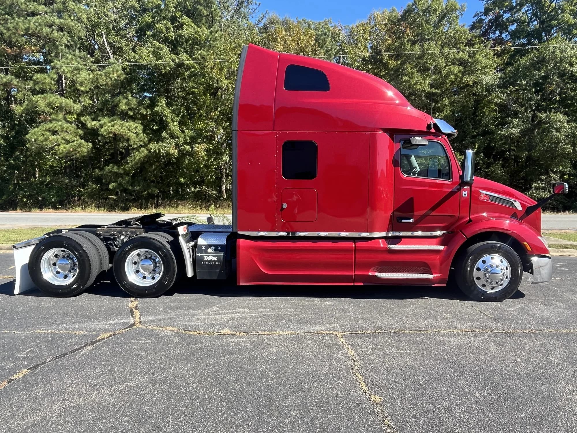 2023 Peterbilt 579