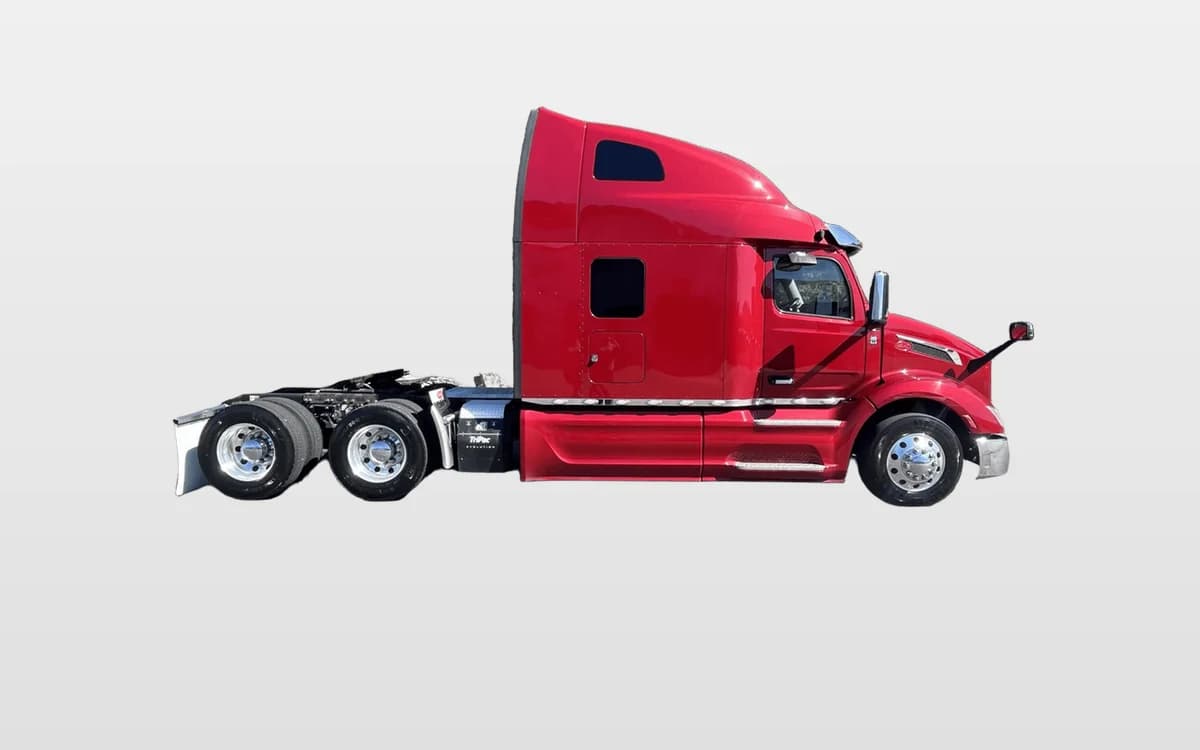 2023 Peterbilt 579 — photo 1