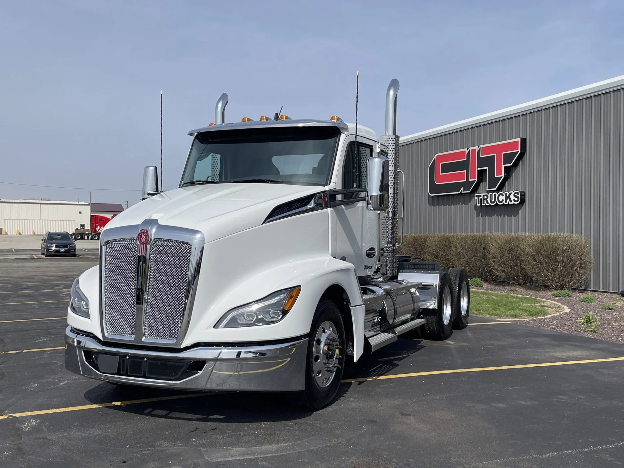 2027 Kenworth T680