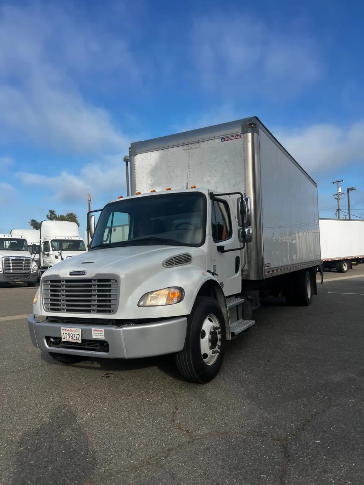 2021 Freightliner M2 106