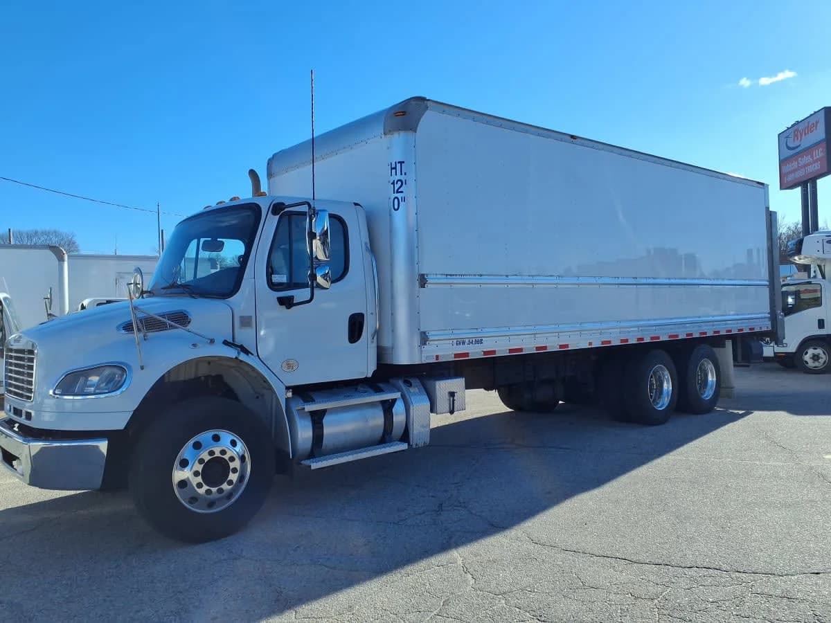 2020 Freightliner M2 106
