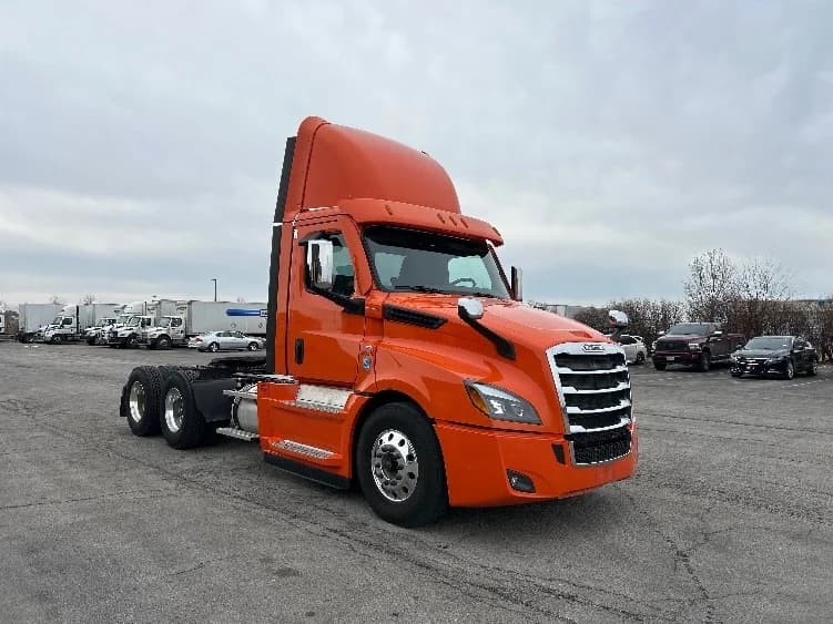 2020 Freightliner Cascadia