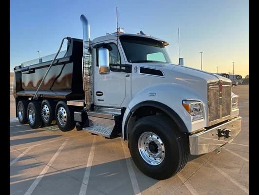 2026 Kenworth T880