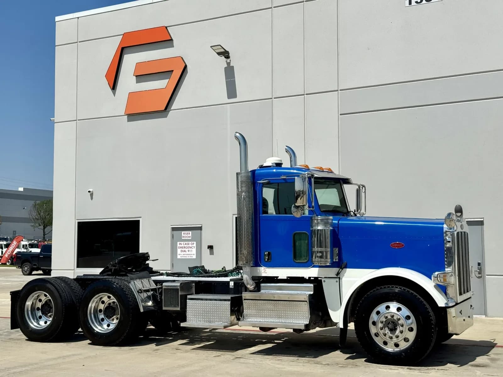 2018 Peterbilt 389