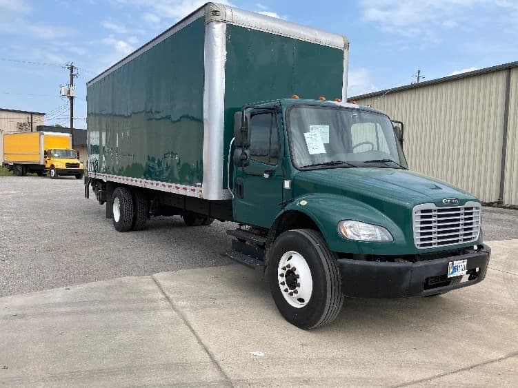 2019 Freightliner M2 106
