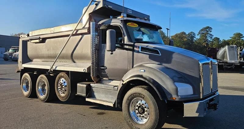 2022 Kenworth T880