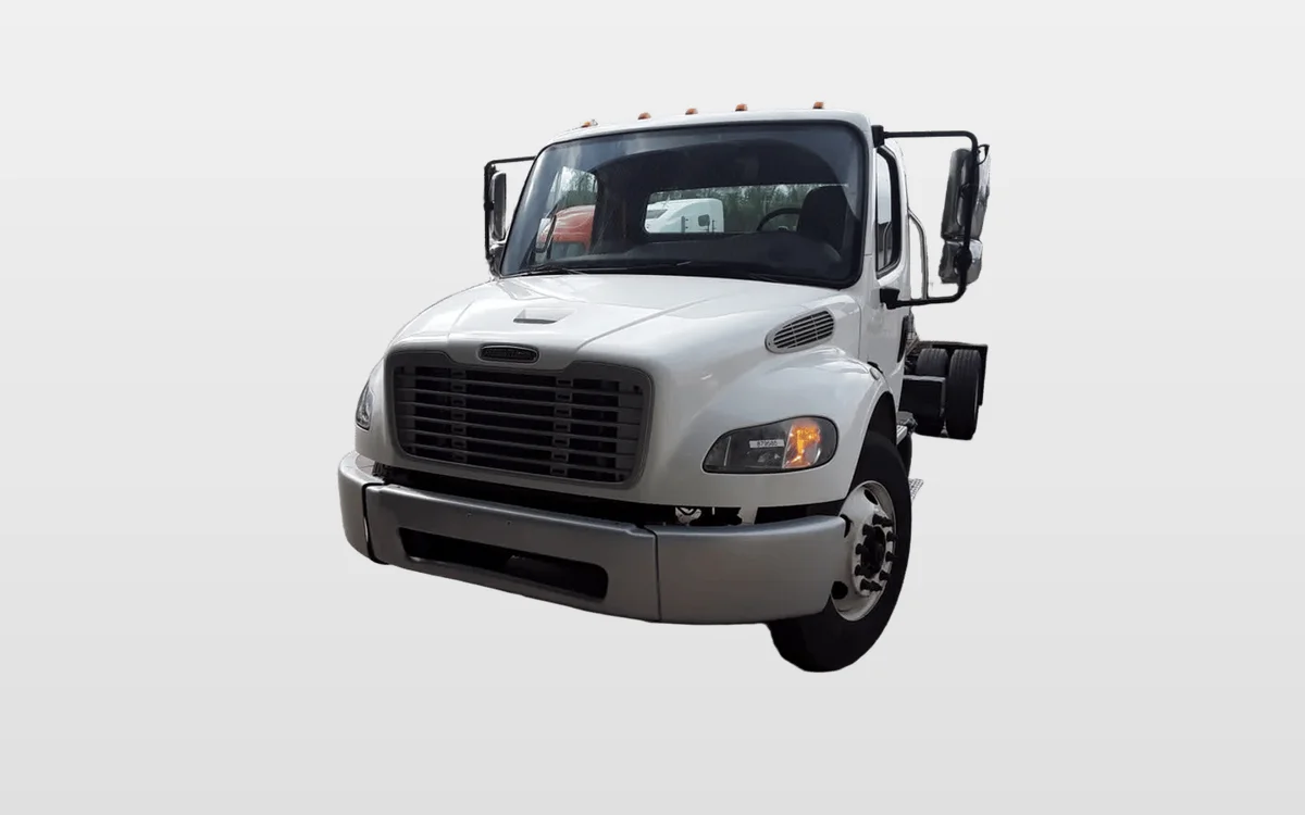 2020 Freightliner M2 106 — photo 1