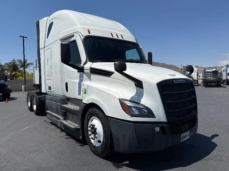 2023 Freightliner Cascadia