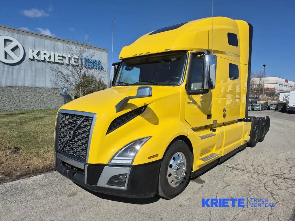 2023 Volvo VNL 760