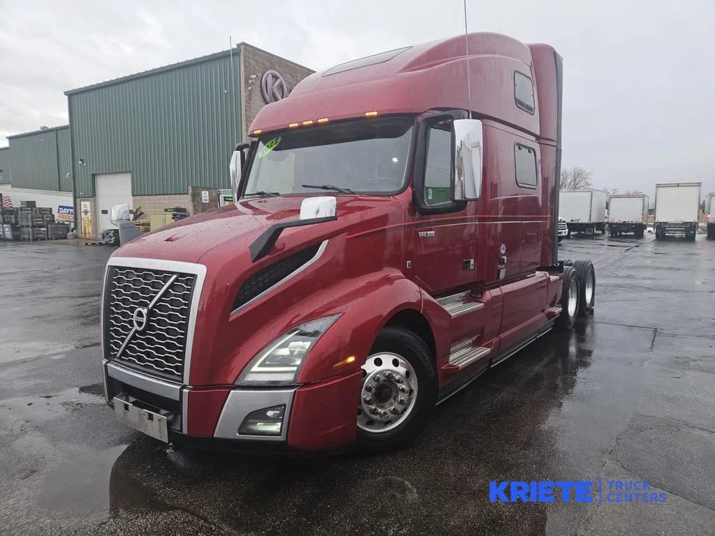 2022 Volvo VNL 860