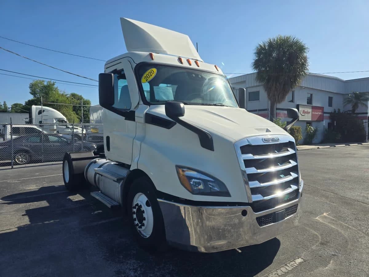 2020 Freightliner Cascadia