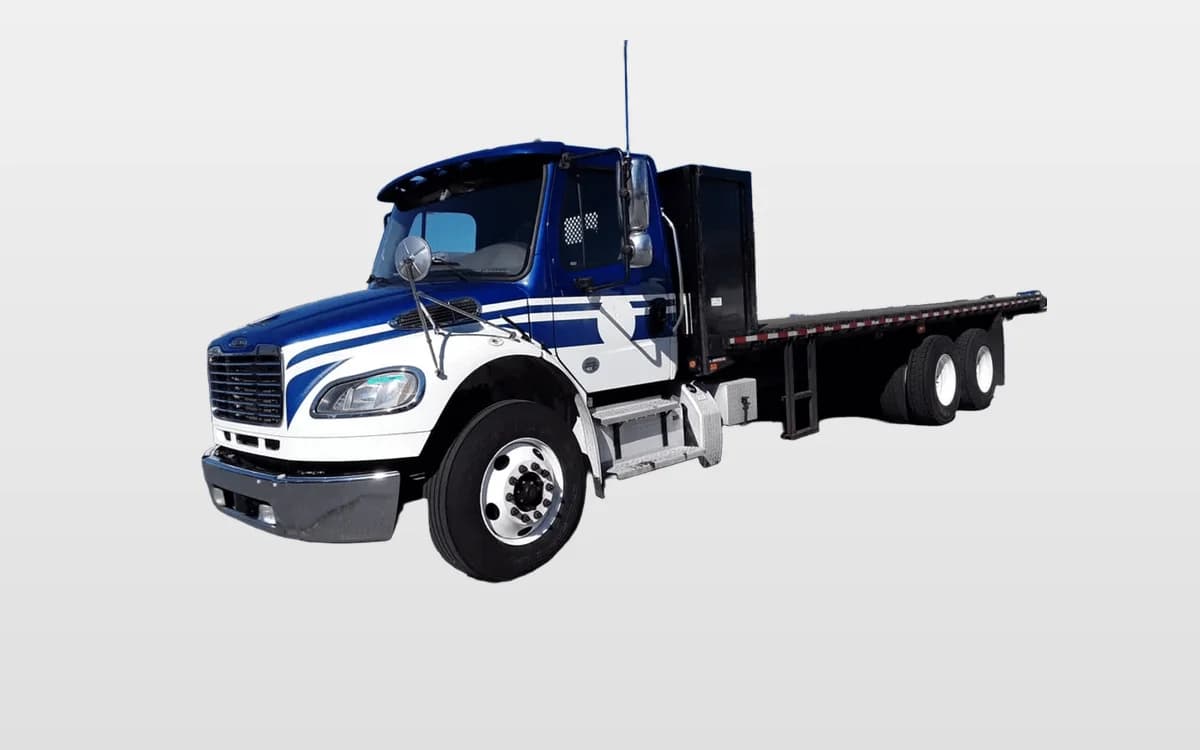 2020 Freightliner M2 106 — photo 1