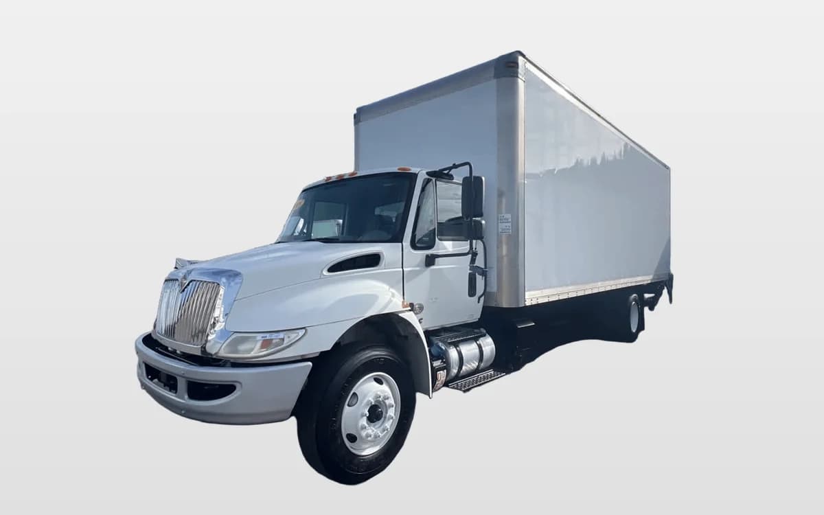 2018 International 4300 — photo 1