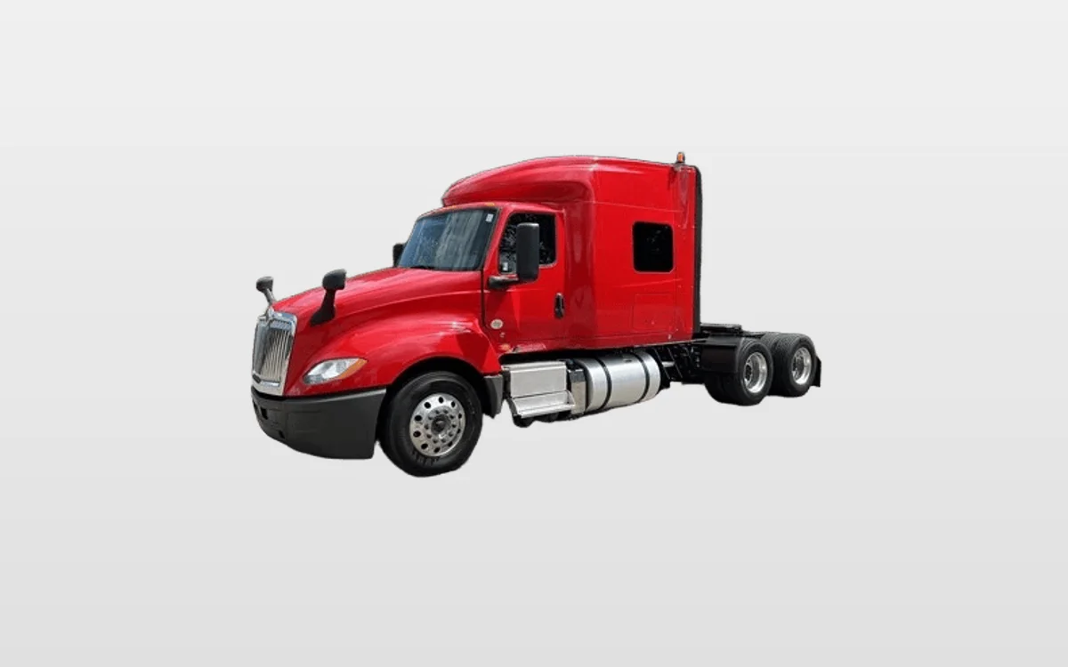 2021 International LT — photo 1