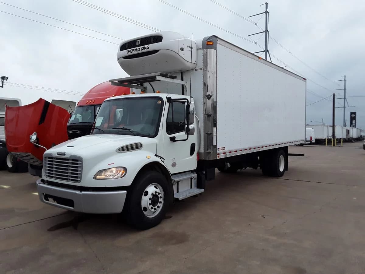 2019 Freightliner M2 106