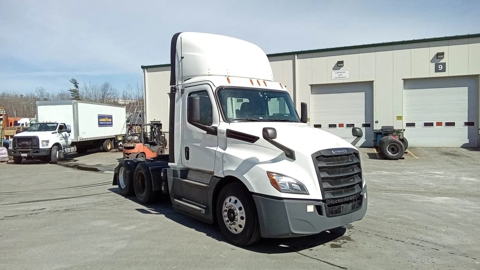 2020 Freightliner Cascadia