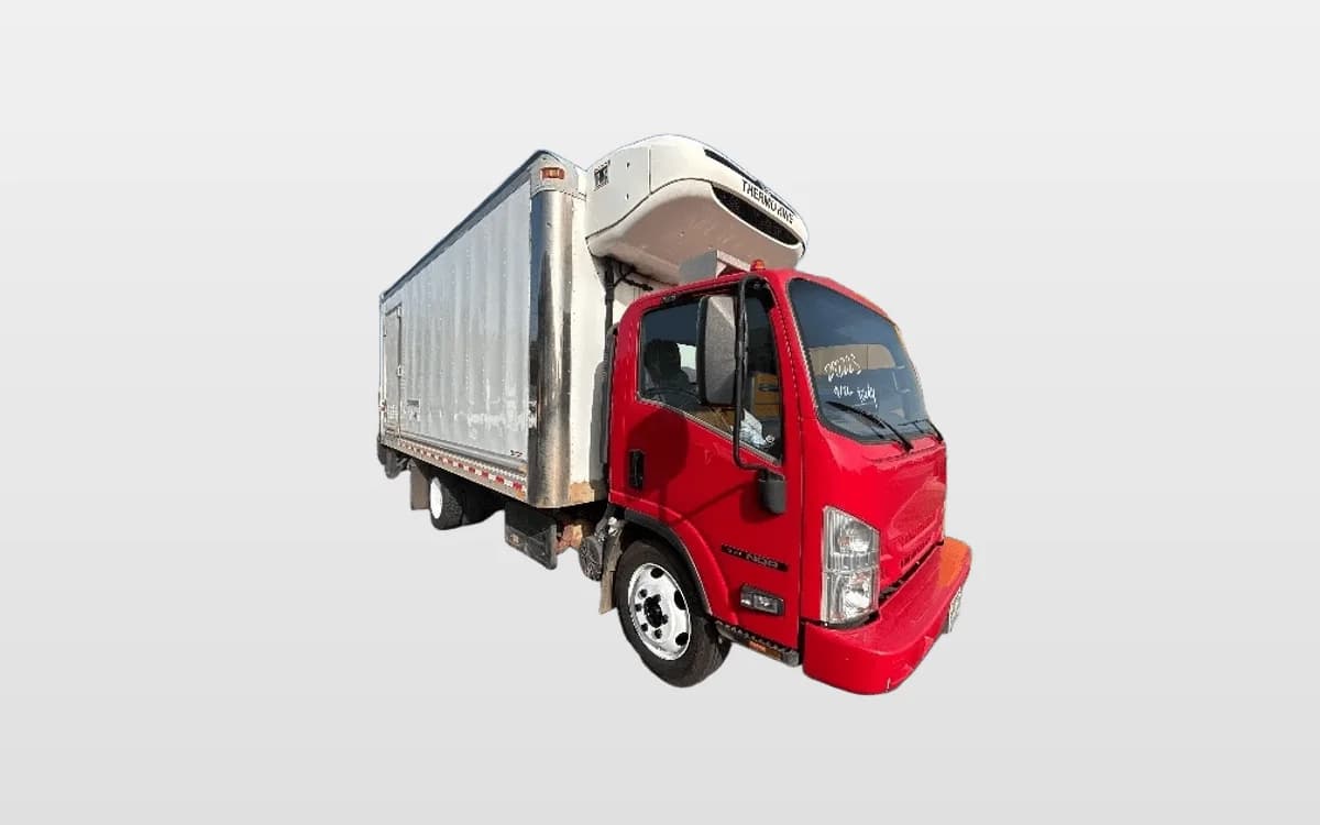 2019 Isuzu NQR — photo 1