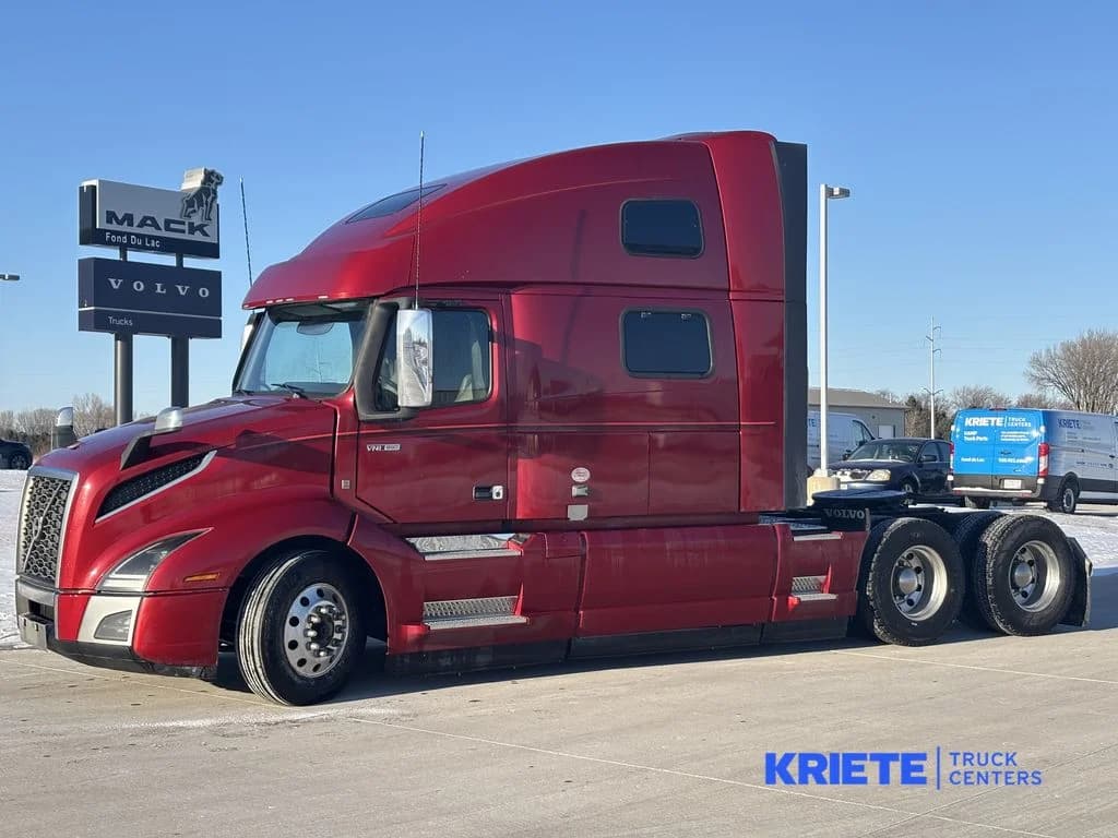 2022 Volvo VNL 860