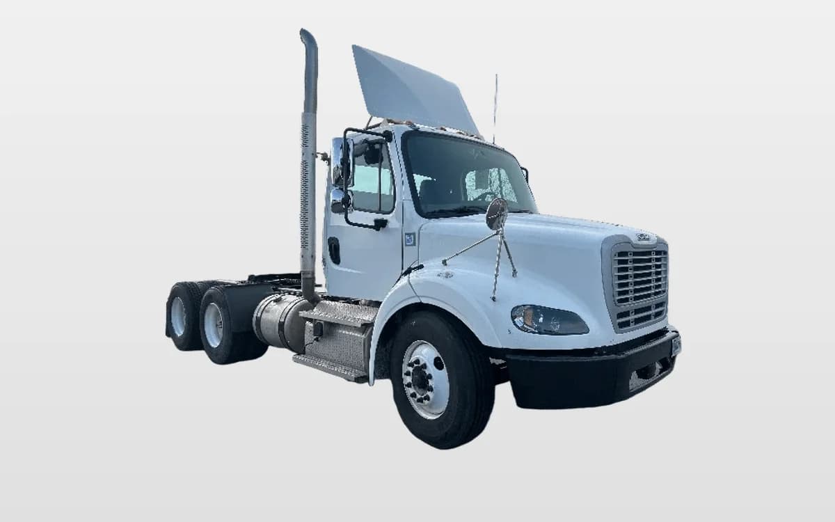 2020 Freightliner M2 112 — photo 1