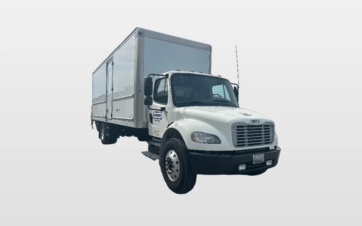 2018 Freightliner M2 106 — photo 1