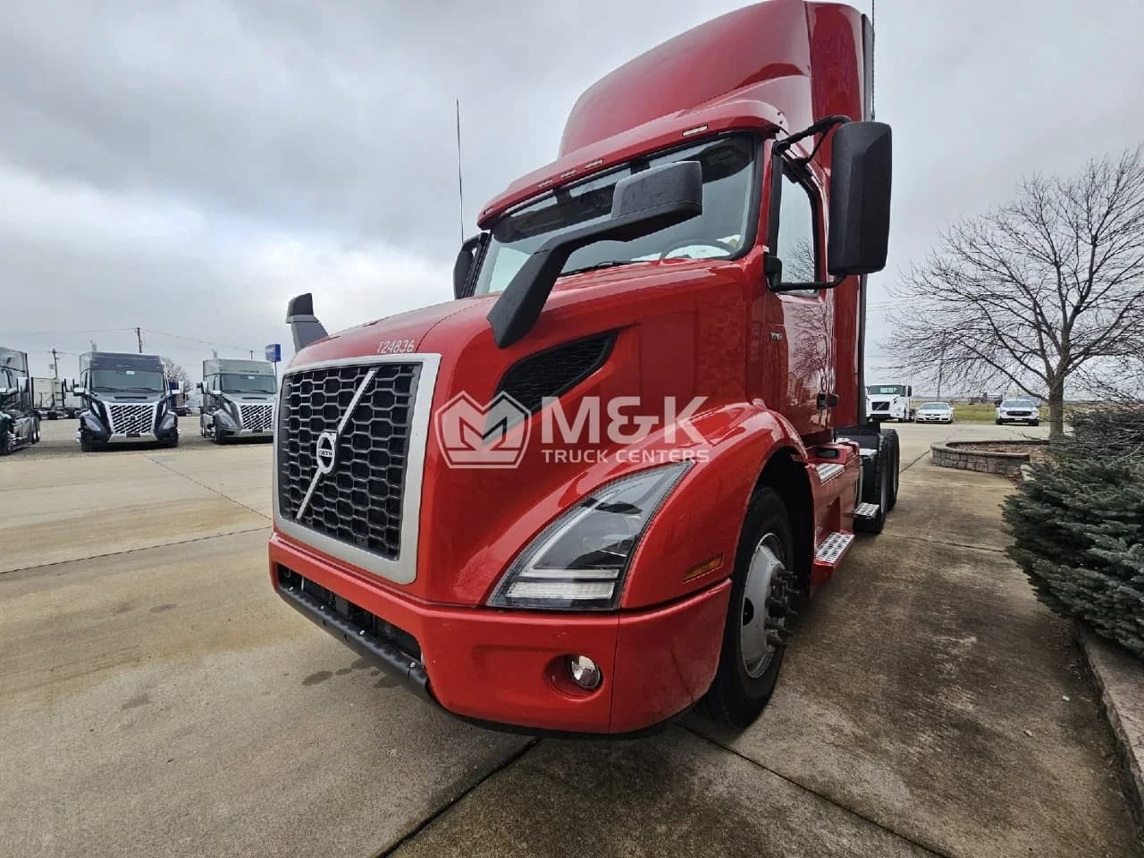 2022 Volvo VNR 640