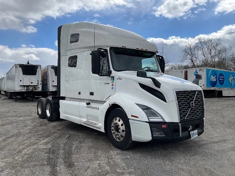2023 Volvo VNL 760