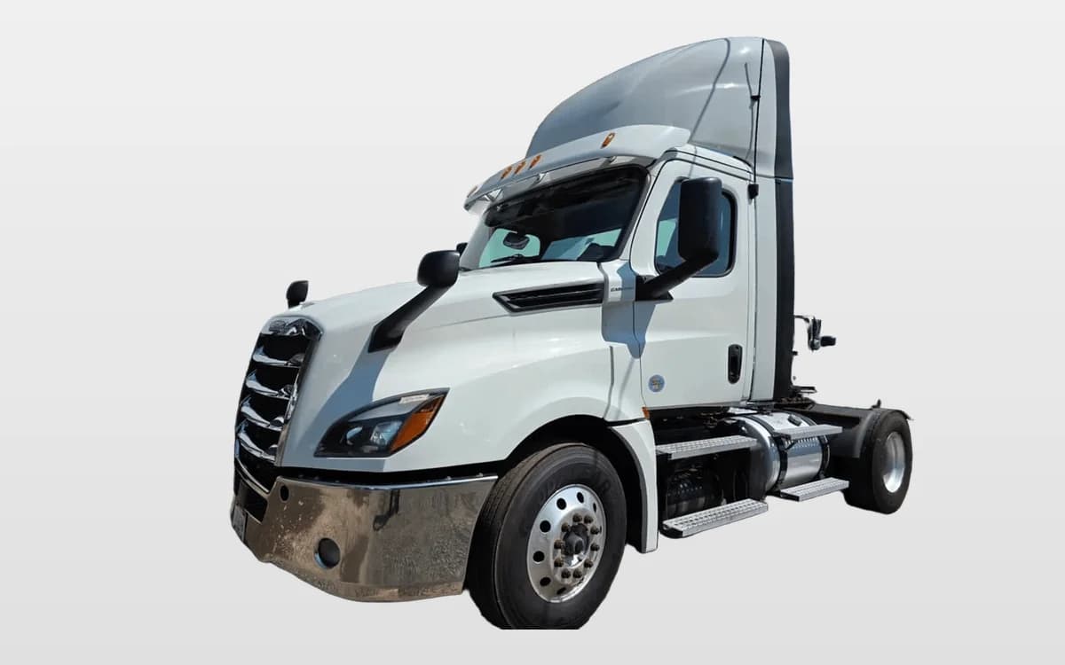2019 Freightliner Cascadia — photo 1