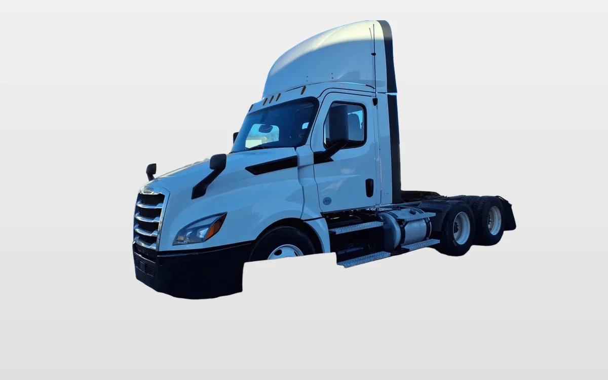 2020 Freightliner Cascadia — photo 1