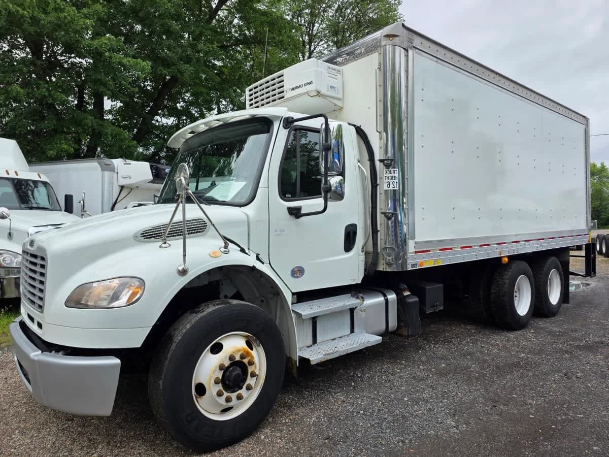 2019 Freightliner M2 106