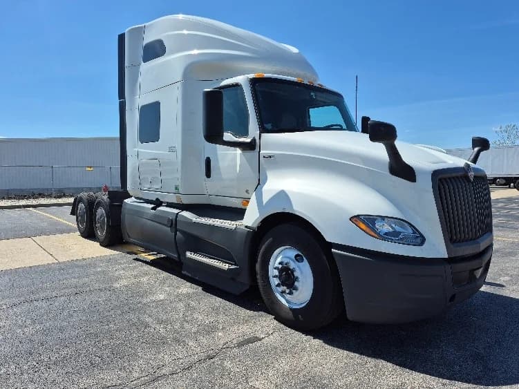 2023 International LT