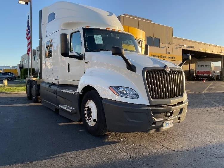 2023 International LT