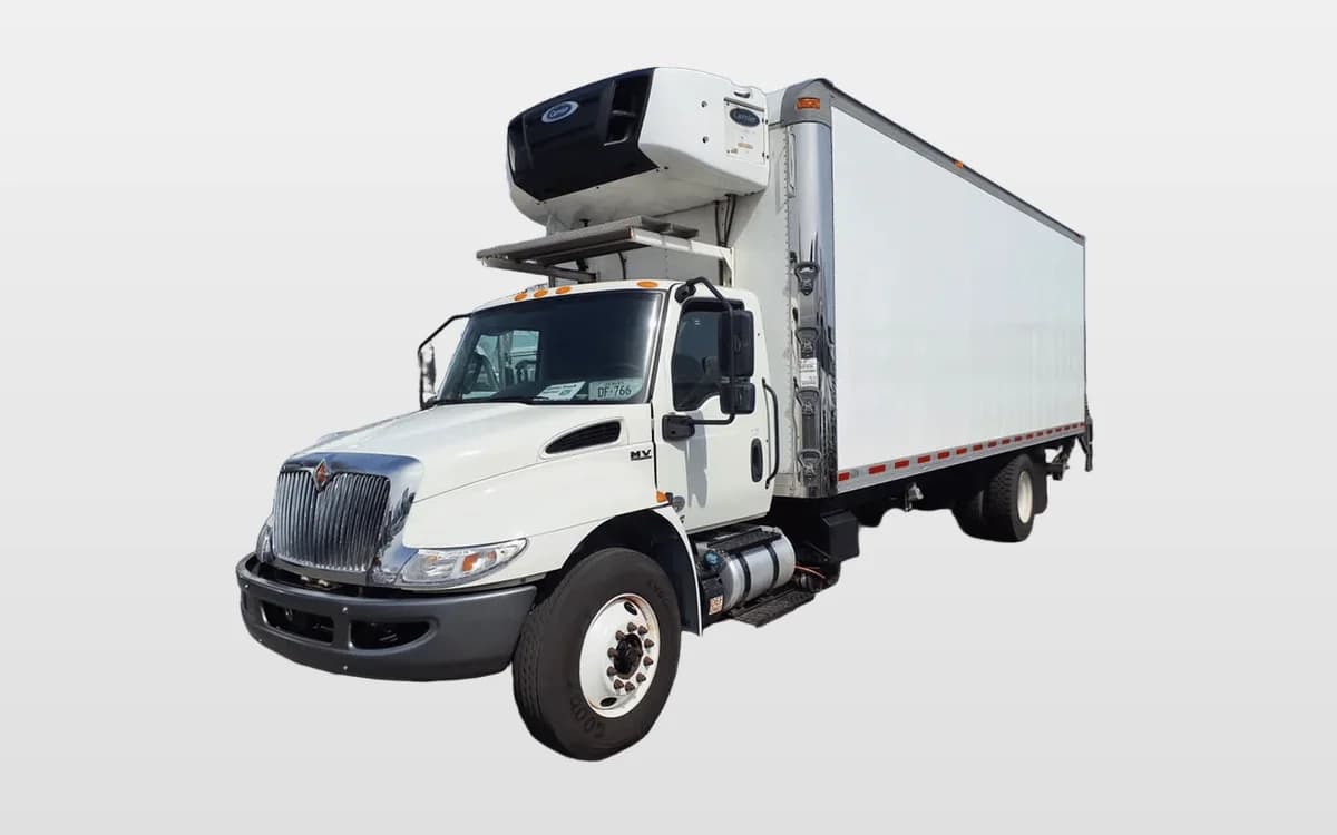 2020 International MV — photo 1