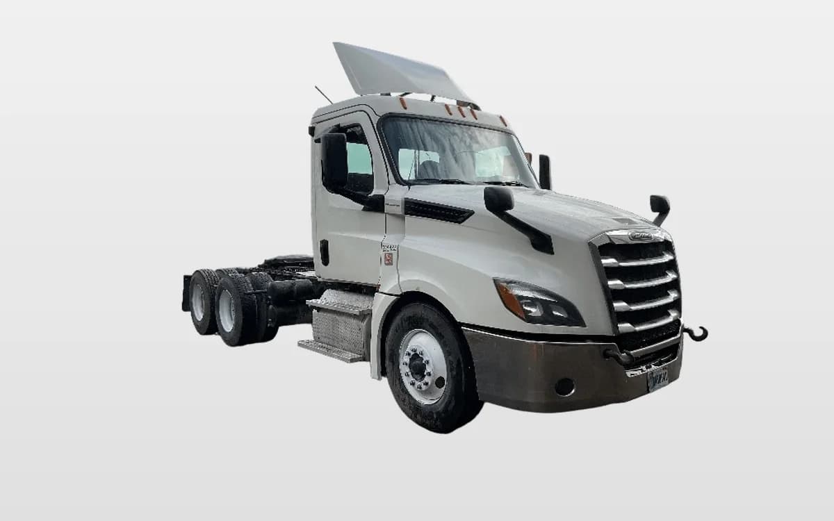 2019 Freightliner Cascadia — photo 1