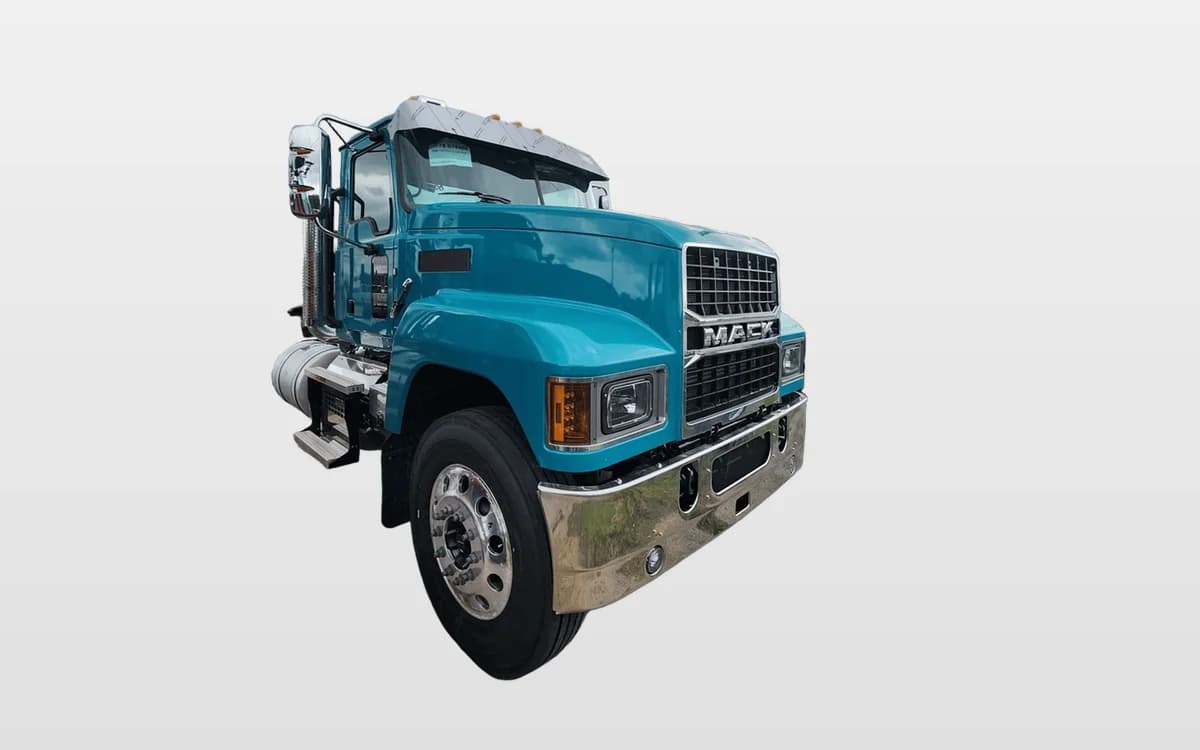 2026 Mack Pinnacle — photo 1