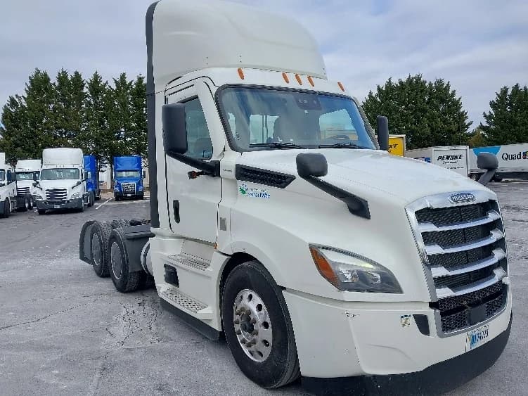 2022 Freightliner Cascadia